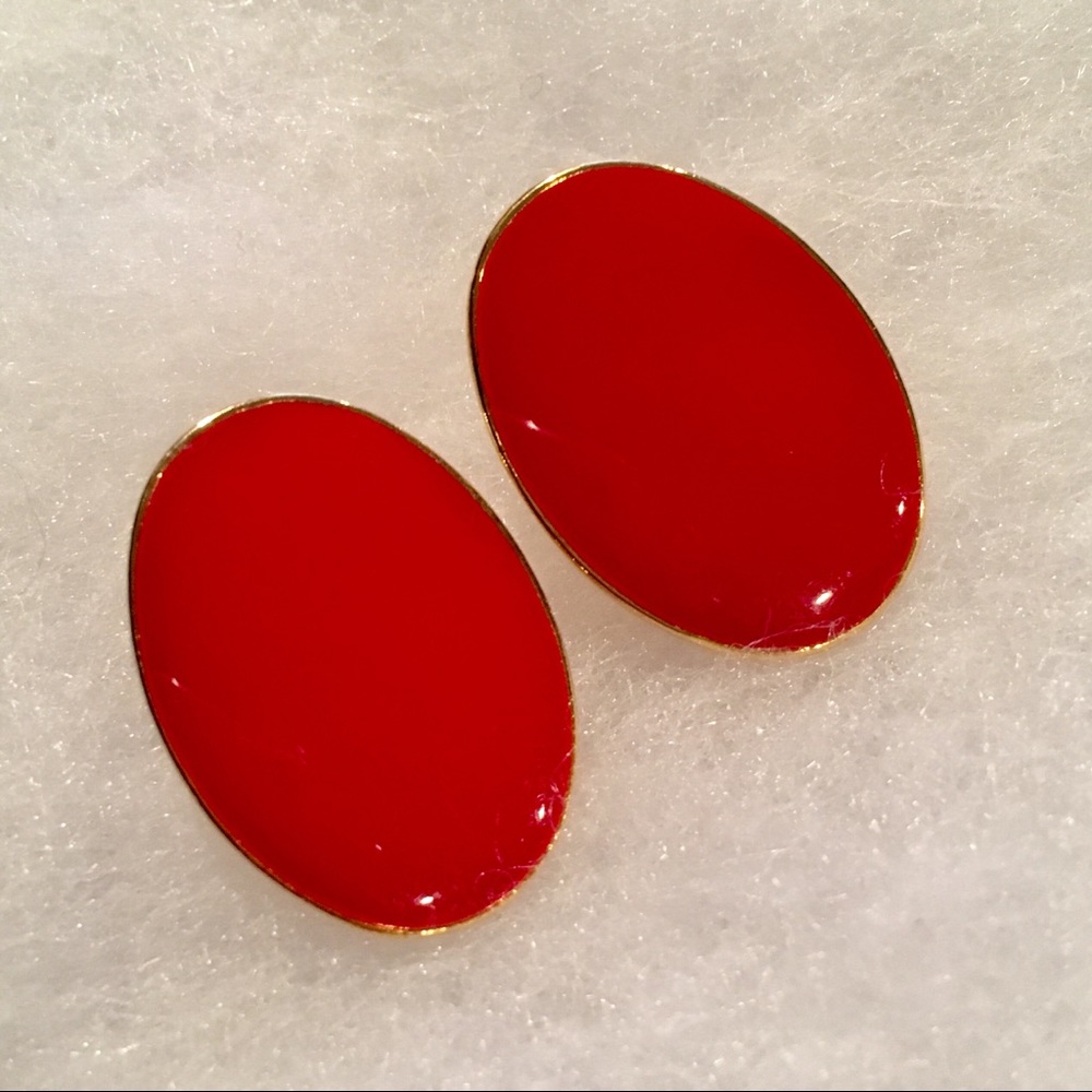 5/$25 Retro Modern Red Oval Enamel Clip Ons